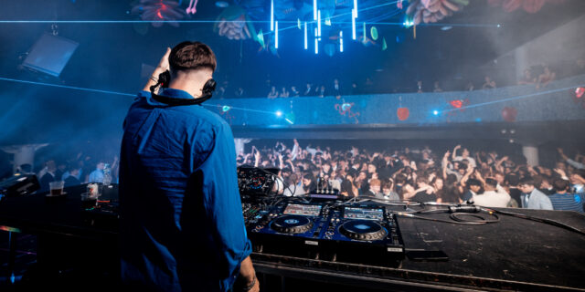 FRESHERS BALL